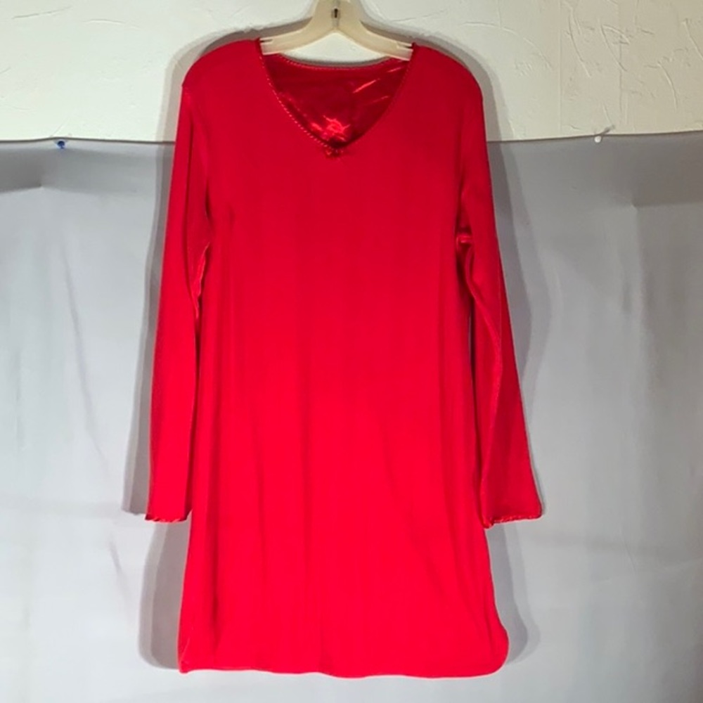 Exclusive of Decoration Women Red S/M Night Shirt